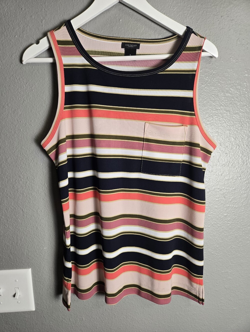 Ann Taylor Factory Multi Color Striped Sleeveles Top Size Small